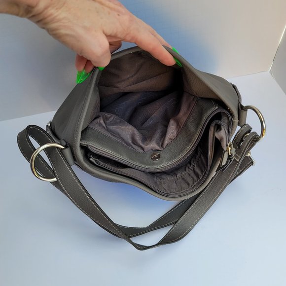 Rosetti Bags Rosetti Grey Purse With Lots Of Pockets Poshmark